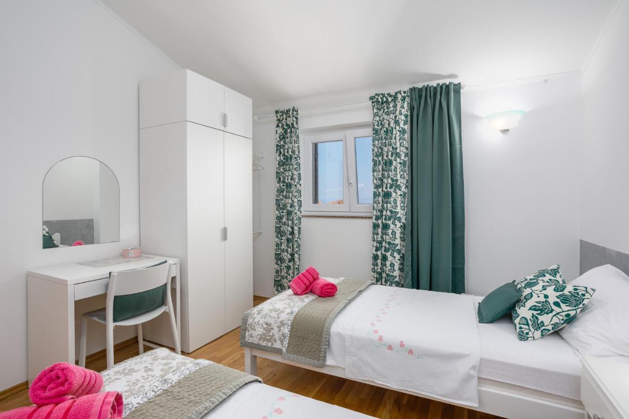 Apartment Rukavina 奈维斯 外观 照片
