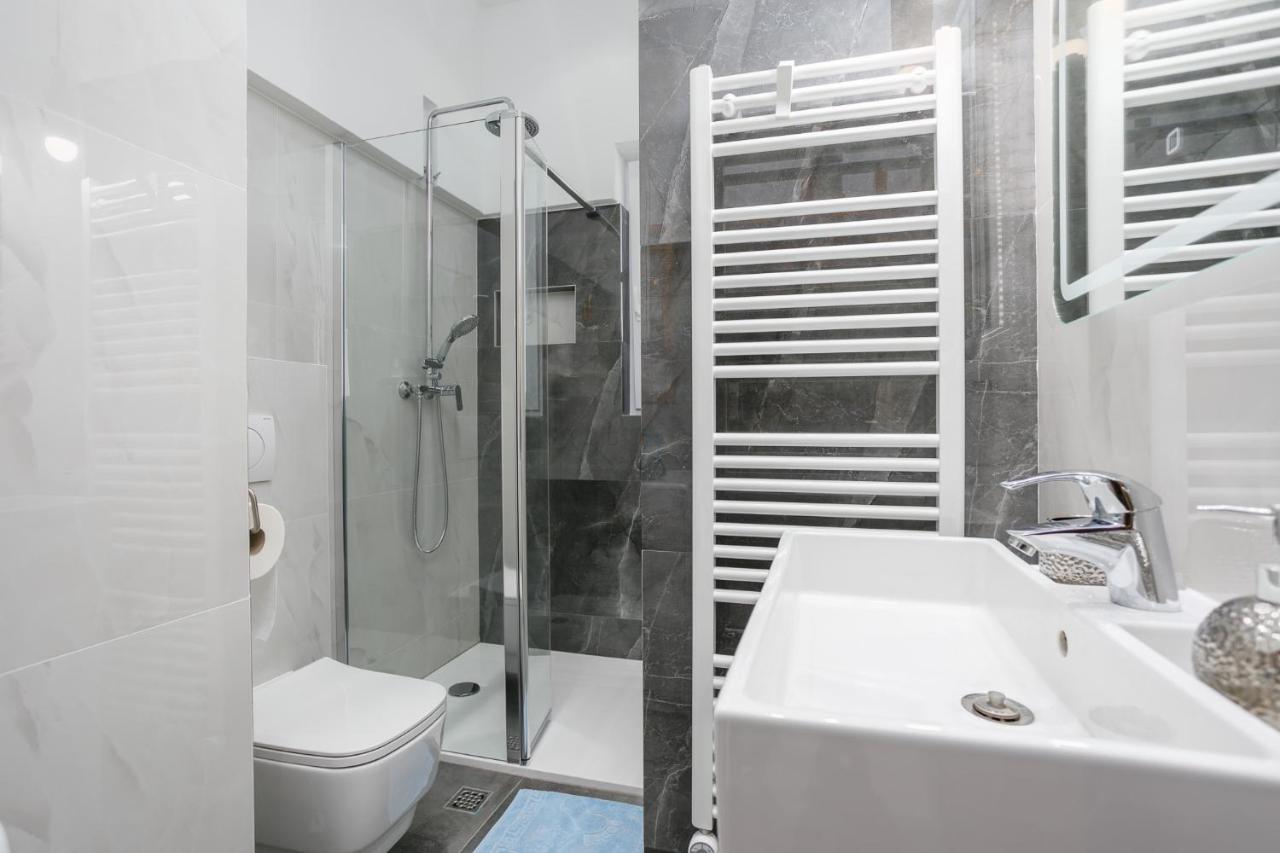 Apartment Rukavina 奈维斯 外观 照片